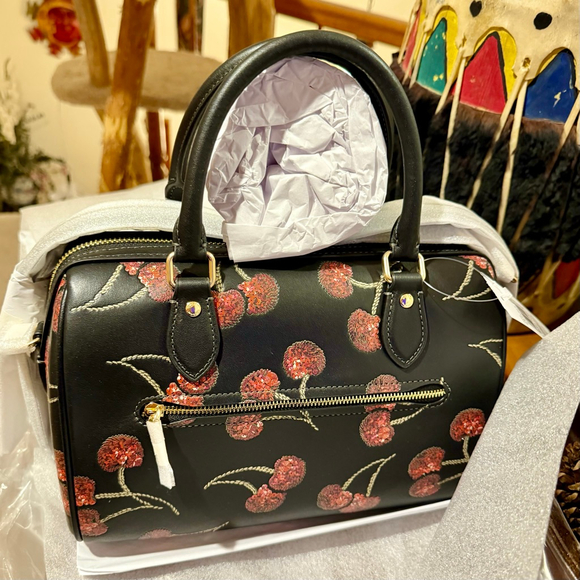 ‼️SOLD‼️Coach Medium Rowan Satchel Bag & Mini Chain Wallet Black Cherry Print - Picture 3 of 12